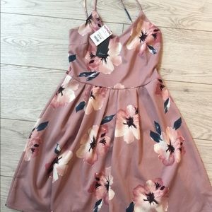 3/$21New with tags perfectly adorable dress!